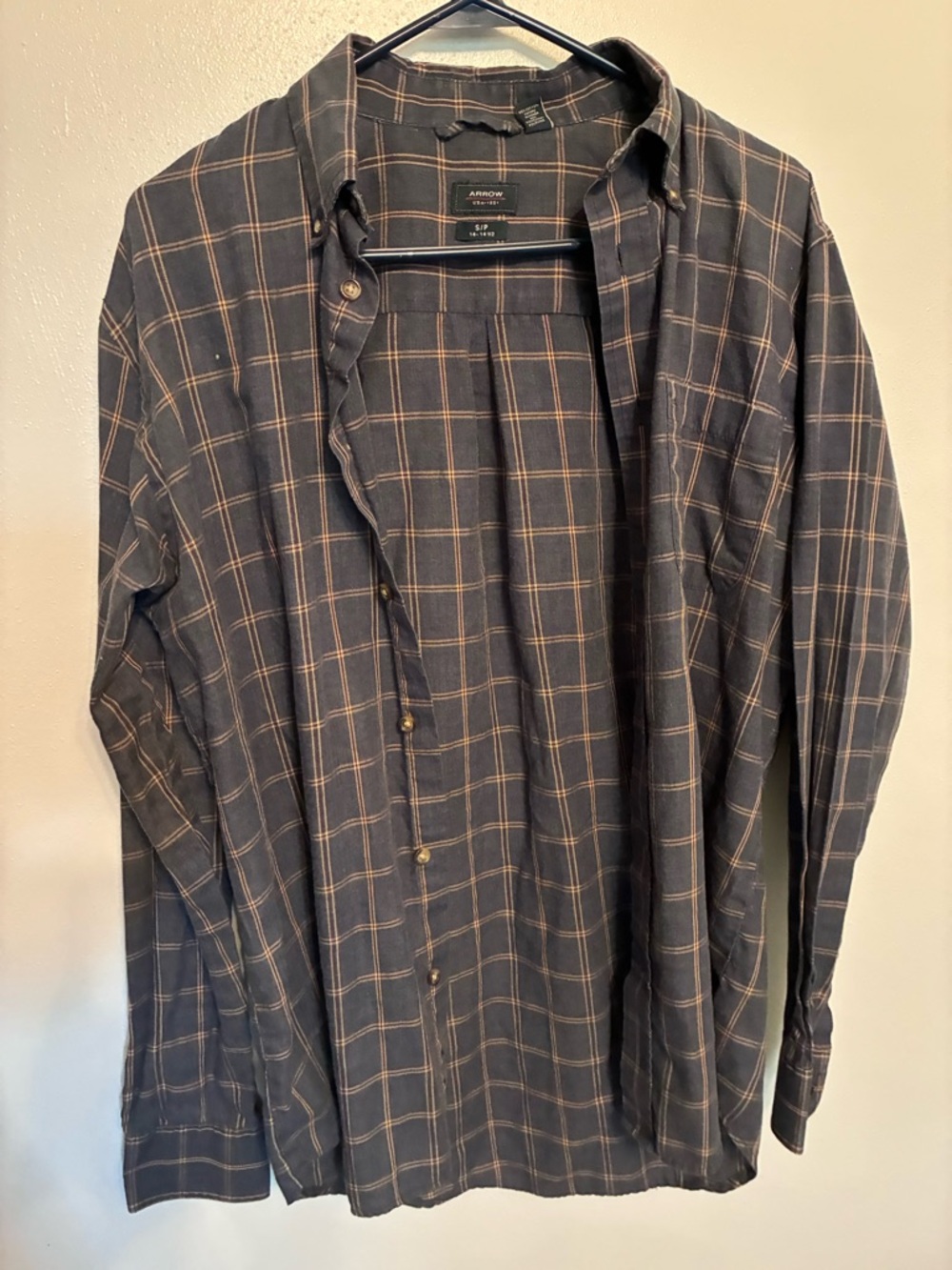 Arrow Men's Navy Plaid Button-Up Shirt